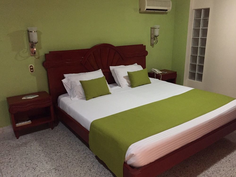 בארנקווילה Hotel Caribe 79 מראה חיצוני תמונה