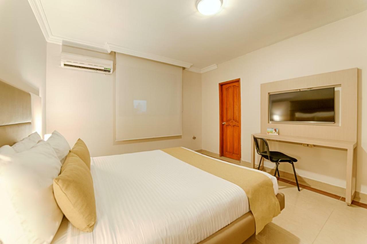 בארנקווילה Hotel Caribe 79 מראה חיצוני תמונה